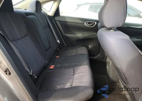 2016 Nissan Sentra S z USA, uszkodzony, nr VIN 3N1AB7AP6GL640104